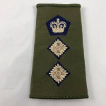 Military Cloth Badge Colonel Epaulette Olive Green with Queens' Crown - 682C