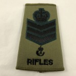 Military Cloth Badge Staff Sargent Olive Rank Slide - Rifles - Lot 676C
